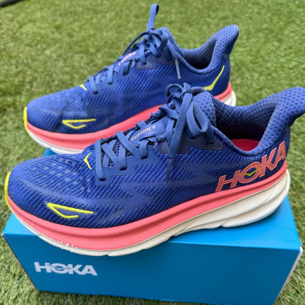 Hoka Clifton 9